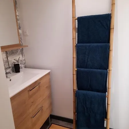 Apartment Refait A Neuf *